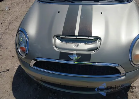 2009 Mini Cooper S from USA, damaged, VIN WMWMF73549TW87959